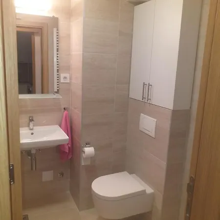 Moonze Gate ベオグラード